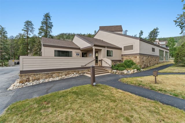 150 Tennis Club Road 1620 photo 39