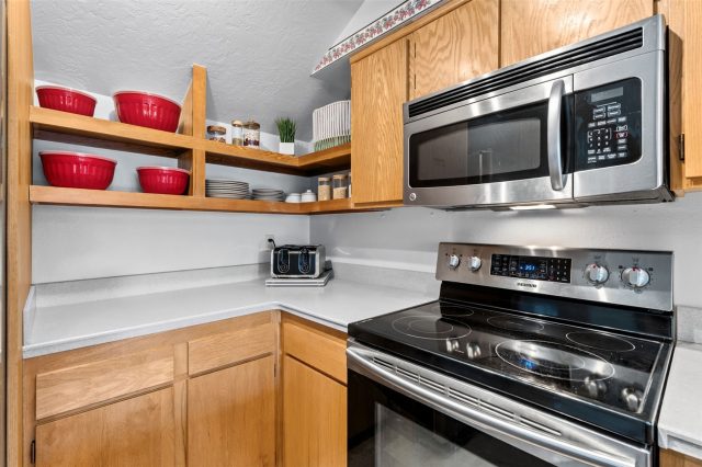 150 Tennis Club Road 1620 photo 8