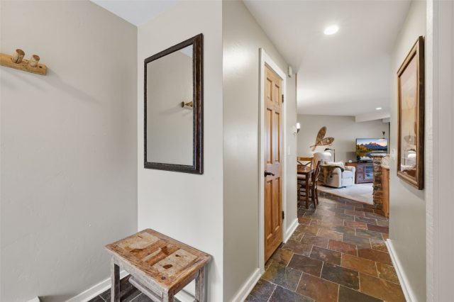 Condo in Silver Queen West Condo, Silverthorne — photo 4 Condo in Silver Queen West Condo, Silverthorne, CO — photo 4 (MLS S1069913)