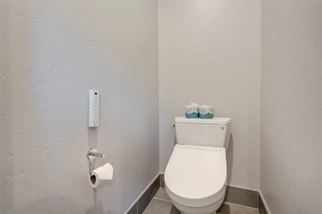 158 Caravelle Drive 23 photo 16