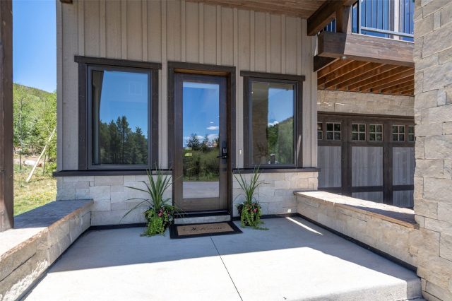 158 Caravelle Drive 23 photo 29