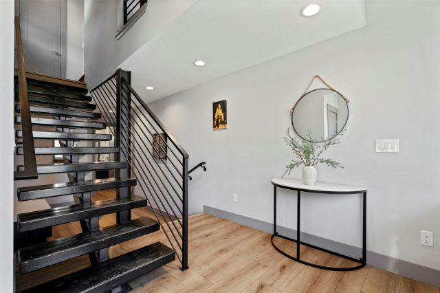 158 Caravelle Drive 23 photo 30