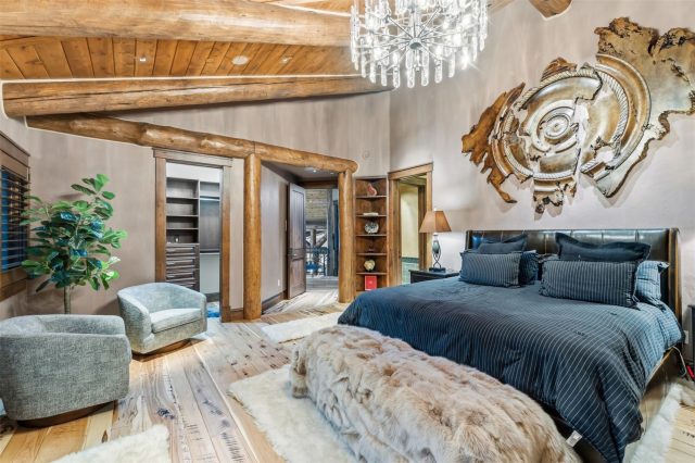 636 Western Sky Drive photo 24