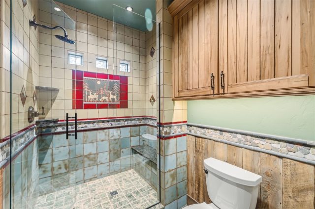 636 Western Sky Drive photo 42