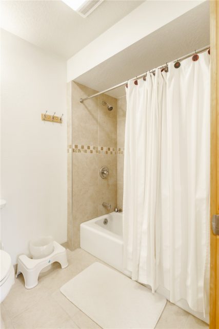 21700 Us Highway 6 2007 photo 22
