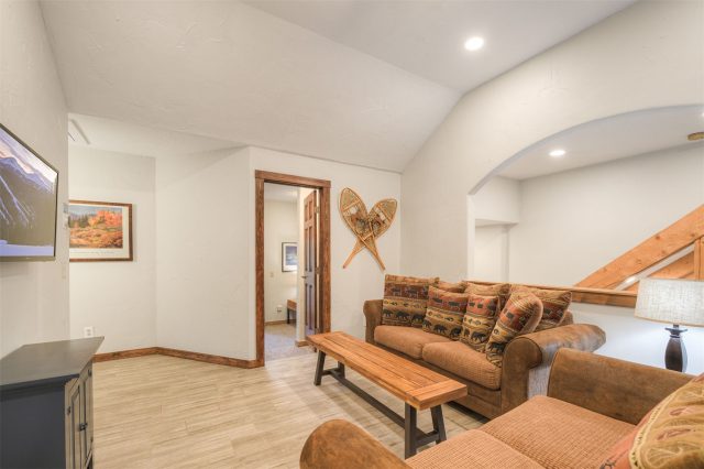 9 Boulder Circle photo 24