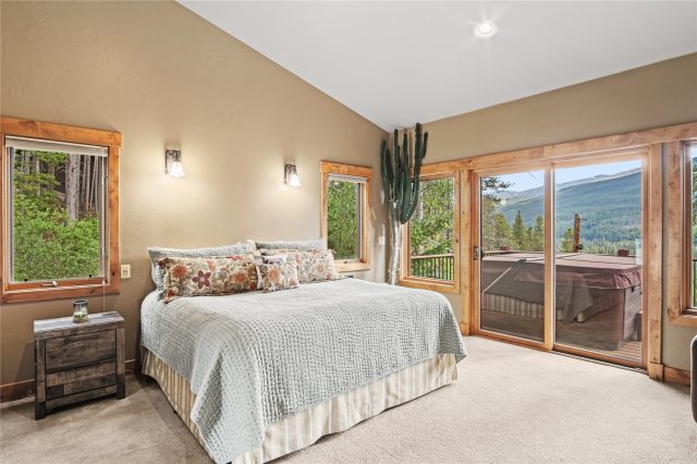314 Coronet Drive photo 18
