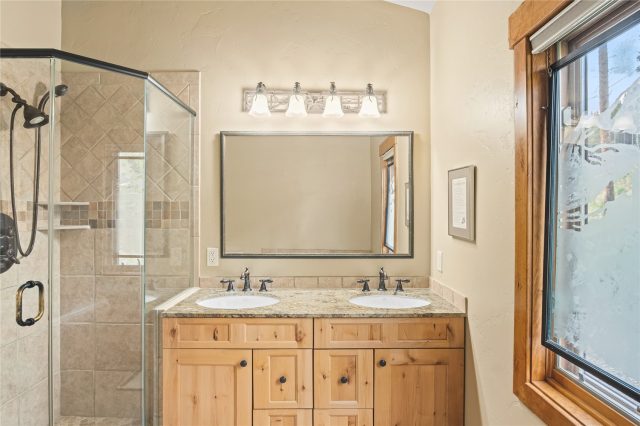 314 Coronet Drive photo 23