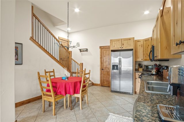 314 Coronet Drive photo 36