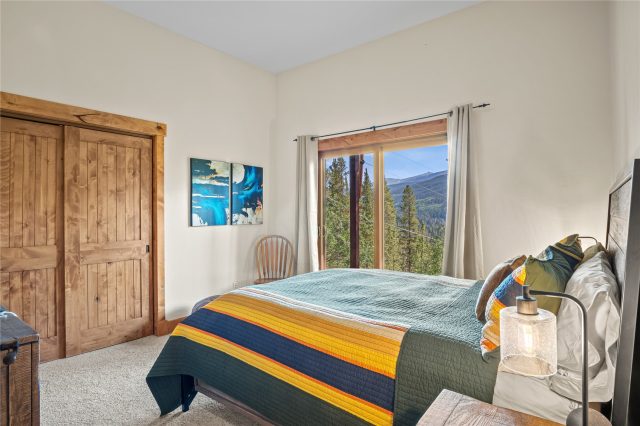 314 Coronet Drive photo 39