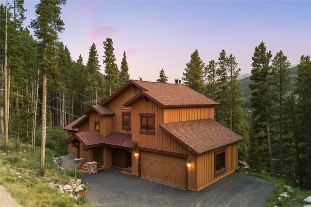 314 Coronet Drive photo 46