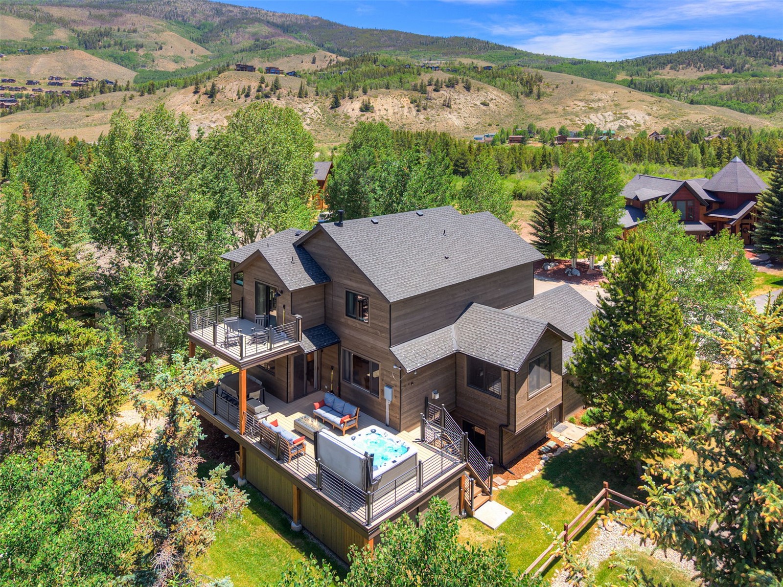 1528 Legend Lake Circle, Silverthorne, CO — main photo