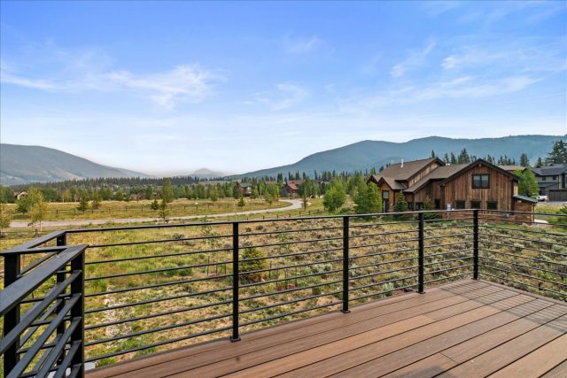 127 Telluride Court photo 34