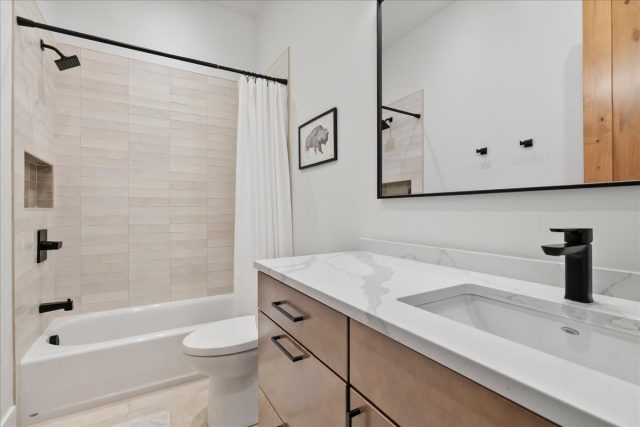 127 Telluride Court photo 36