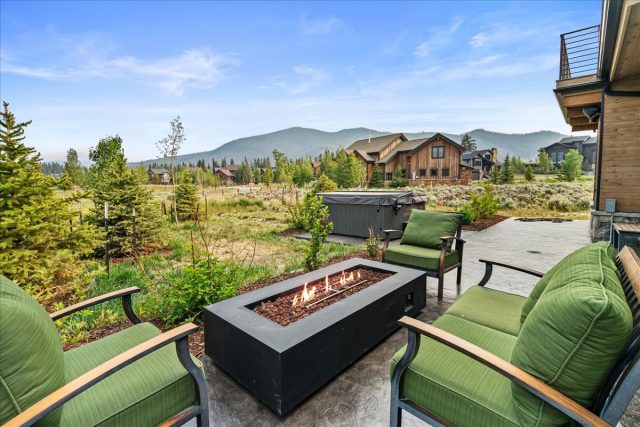 127 Telluride Court photo 39