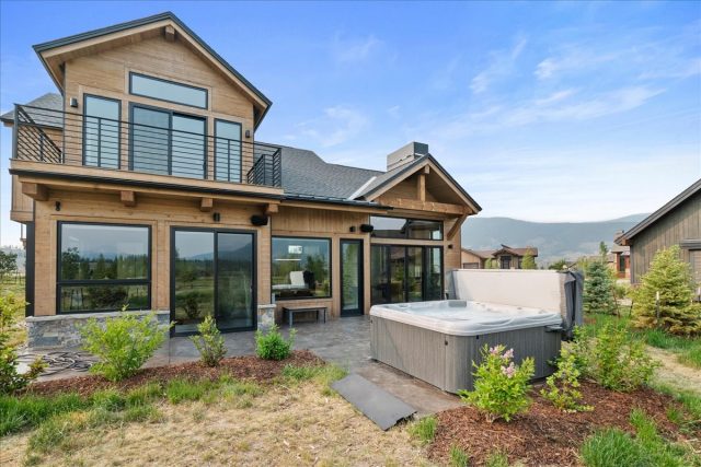 127 Telluride Court photo 40
