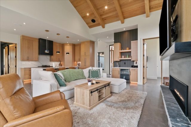 127 Telluride Court photo 8