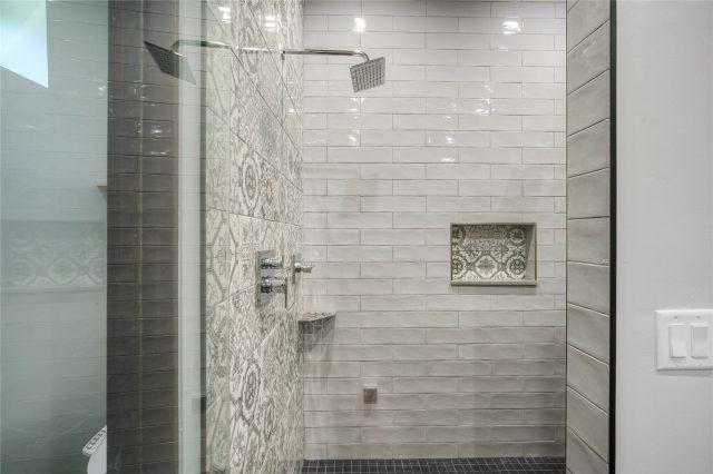 133 Adams Way photo 34