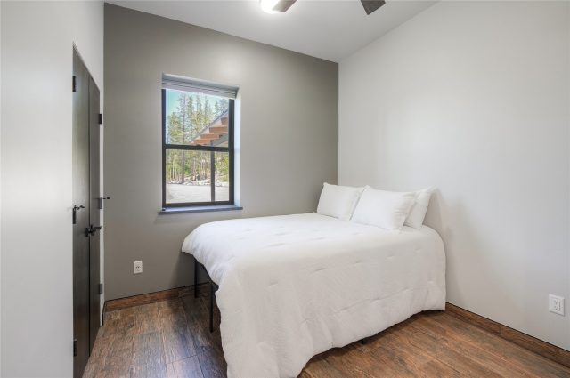 133 Adams Way photo 38
