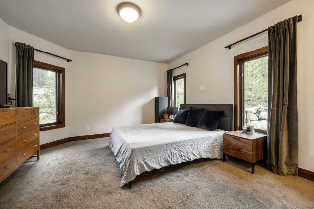 430 Giberson Road photo 14