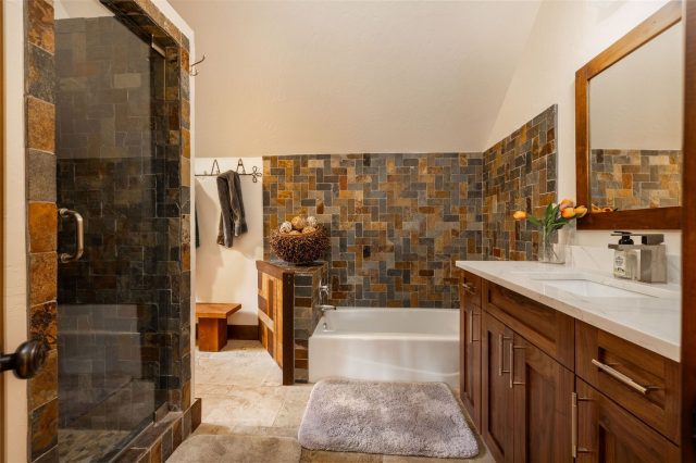 430 Giberson Road photo 19