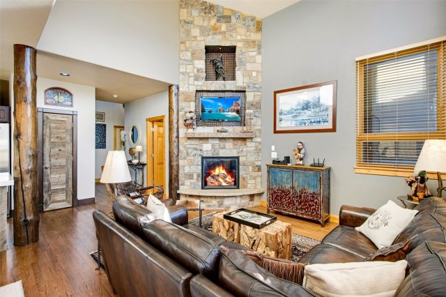 490 Hammerstone Lane D photo 16