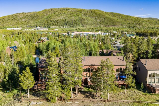 490 Hammerstone Lane D photo 35