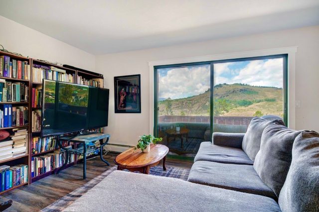 110 Evergreen Road 201 photo 15