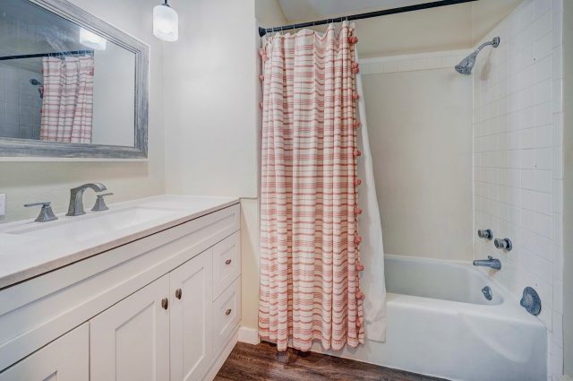 110 Evergreen Road 201 photo 16