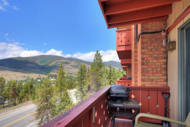 Condo in Dillon Valley Condo, Dillon, CO — photo 6 (MLS S1069970)