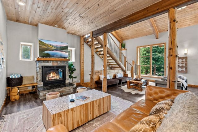 Home in Sherwood Forest Sub, Breckenridge, CO — photo 4 (MLS S1069972)