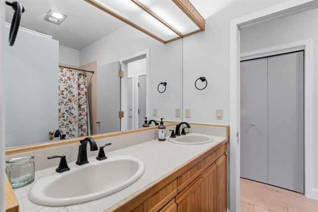 457 Summerwood Drive D photo 25