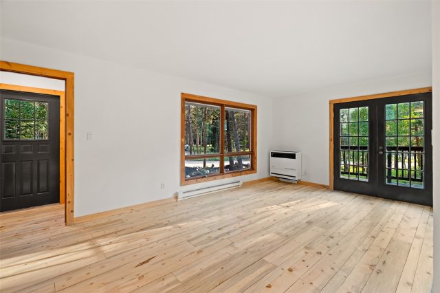 53 Royal Drive photo 14