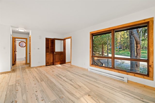 53 Royal Drive photo 20