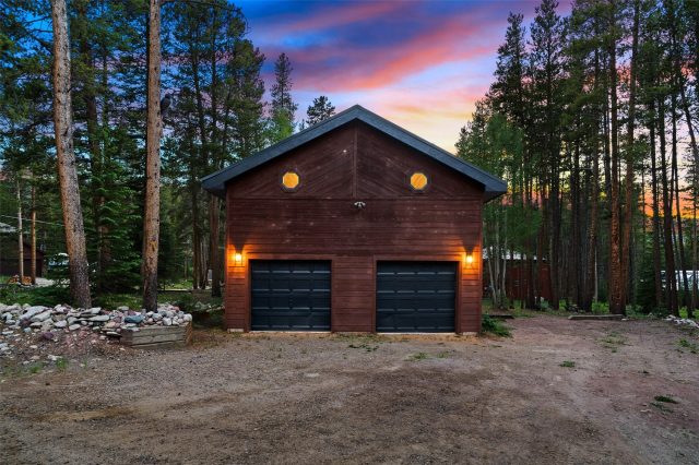 Home in Royal Sub, Breckenridge, CO — photo 3 (MLS S1069982)
