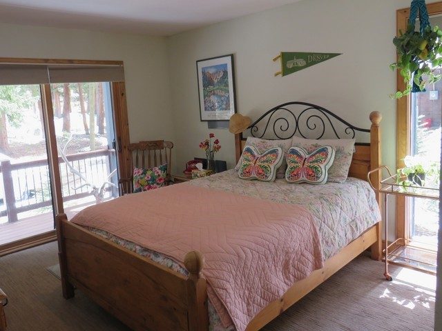464 Wilderness Drive photo 9