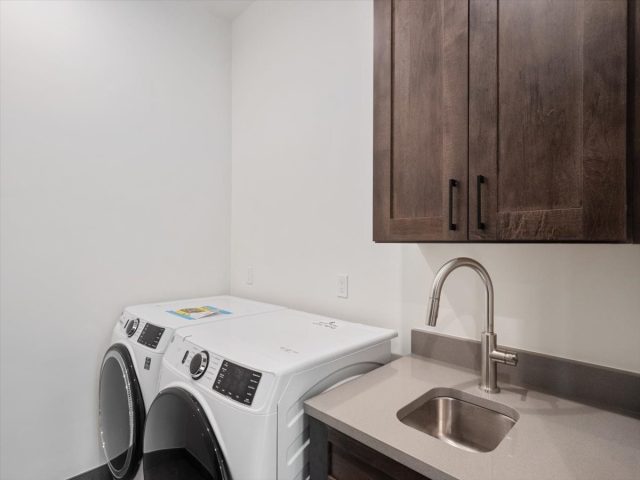 526 N Fuller Placer Road photo 26