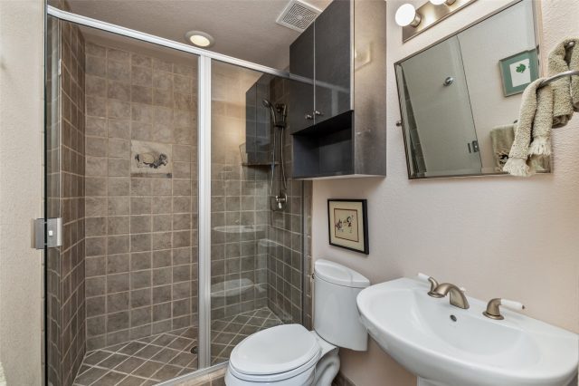 1744 Falcon Drive photo 21