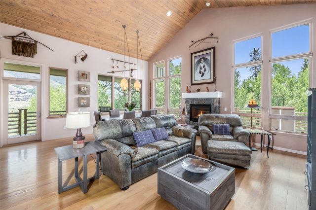 Home in Eagles Nest Sub, Silverthorne — photo 2 Home in Eagles Nest Sub, Silverthorne, CO — photo 2 (MLS S1069991)