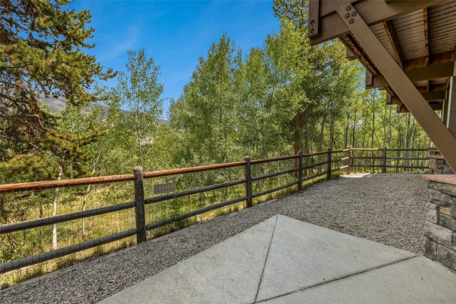 1744 Falcon Drive photo 31