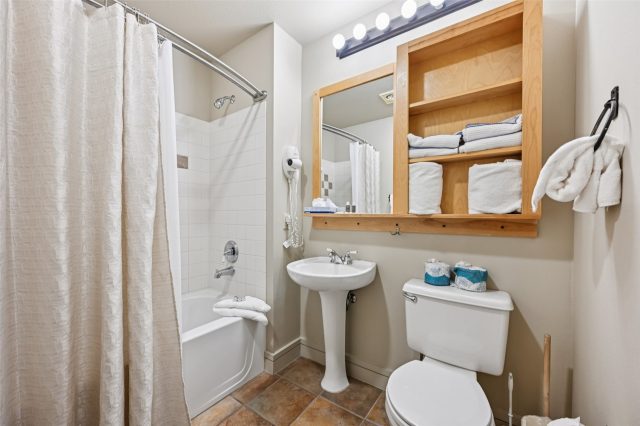 140 Ida Belle Drive 8156 photo 20