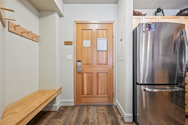 140 Ida Belle Drive 8156 photo 7