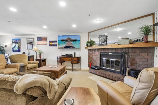 305 S Park Avenue 303 photo 8