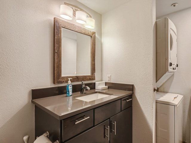 400 W Main Street 201 photo 11