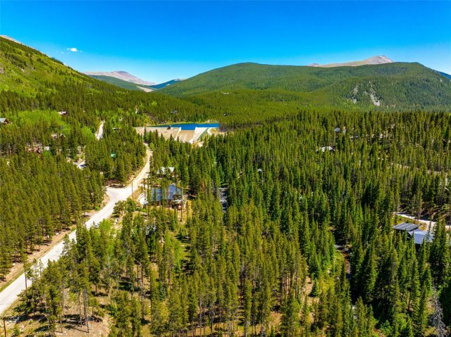 277 Wagon Road photo 12