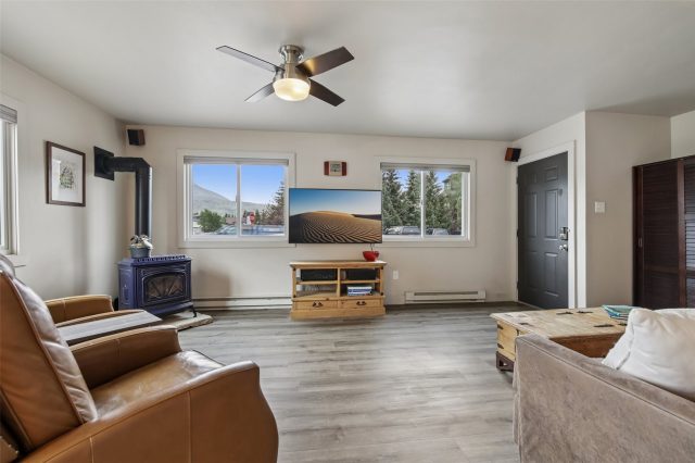 300 Granite Street 8 photo 10