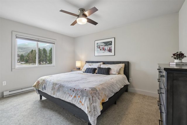 300 Granite Street 8 photo 18