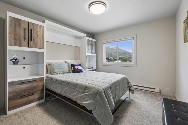 300 Granite Street 8 photo 24