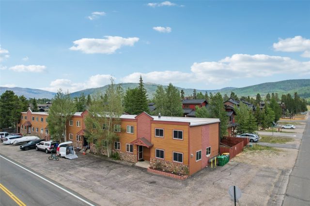 300 Granite Street 8 photo 31