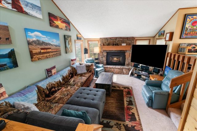 93 Cooper Drive photo 13